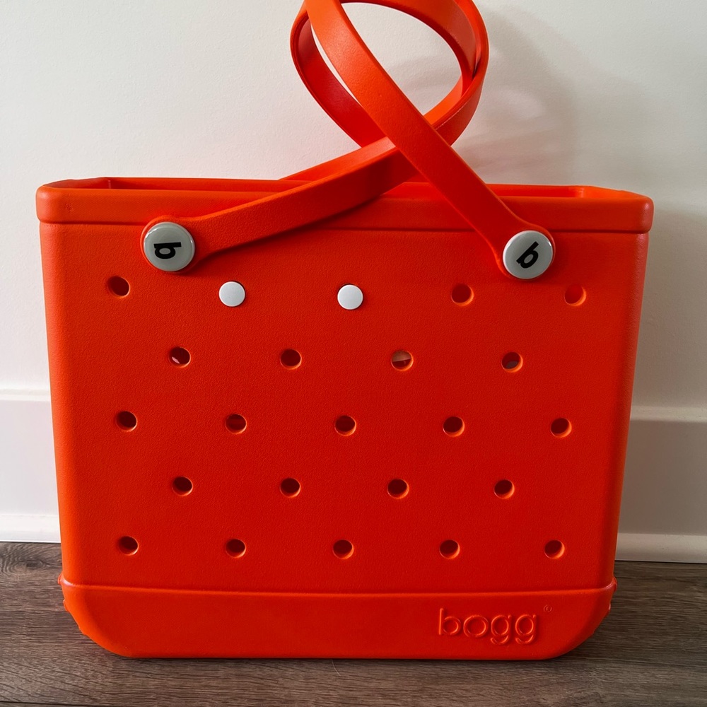 Bogg bag orange